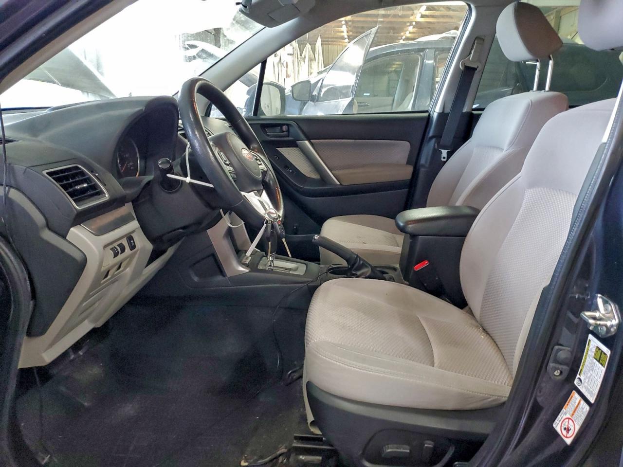 Subaru Forester 2.5i Premium Image 13