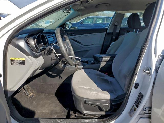 Kia Optima Lx Image 10