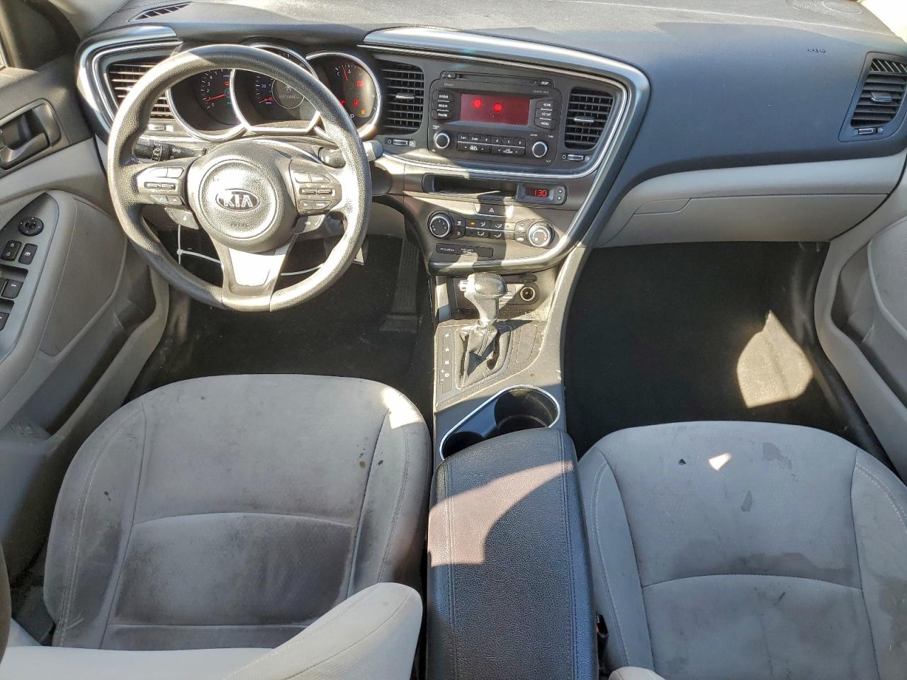 Kia Optima Lx Image 12