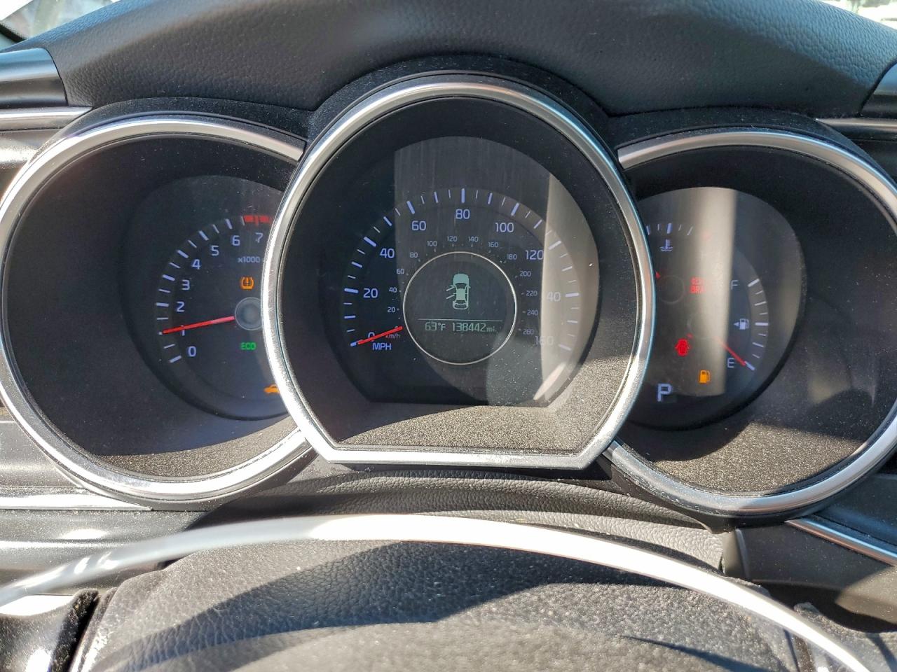 Kia Optima Lx Image 2