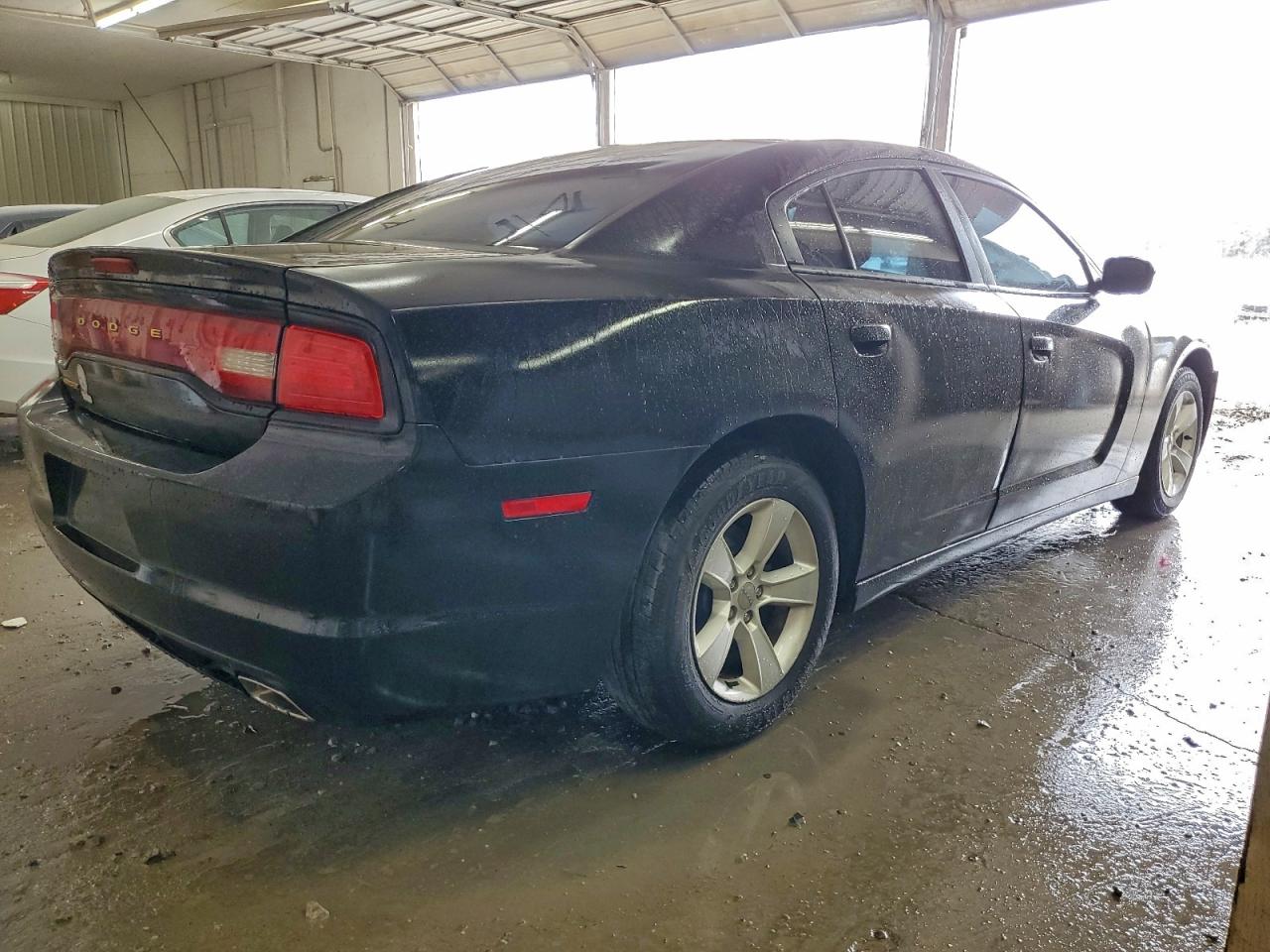 Dodge Charger Se Image 12